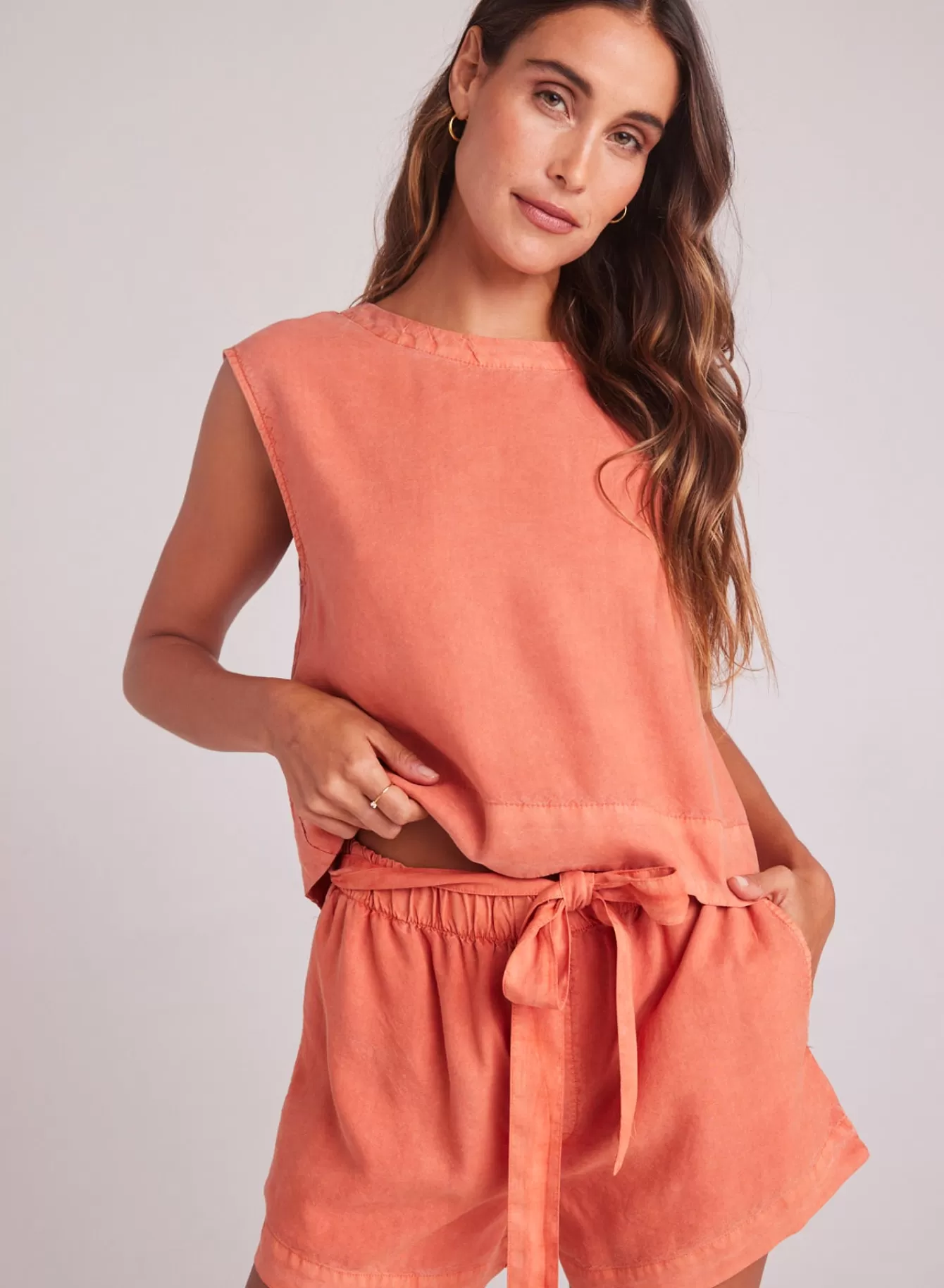 Bella Dahl Sleeveless-Boxy Button Back Top - Clay Oasis