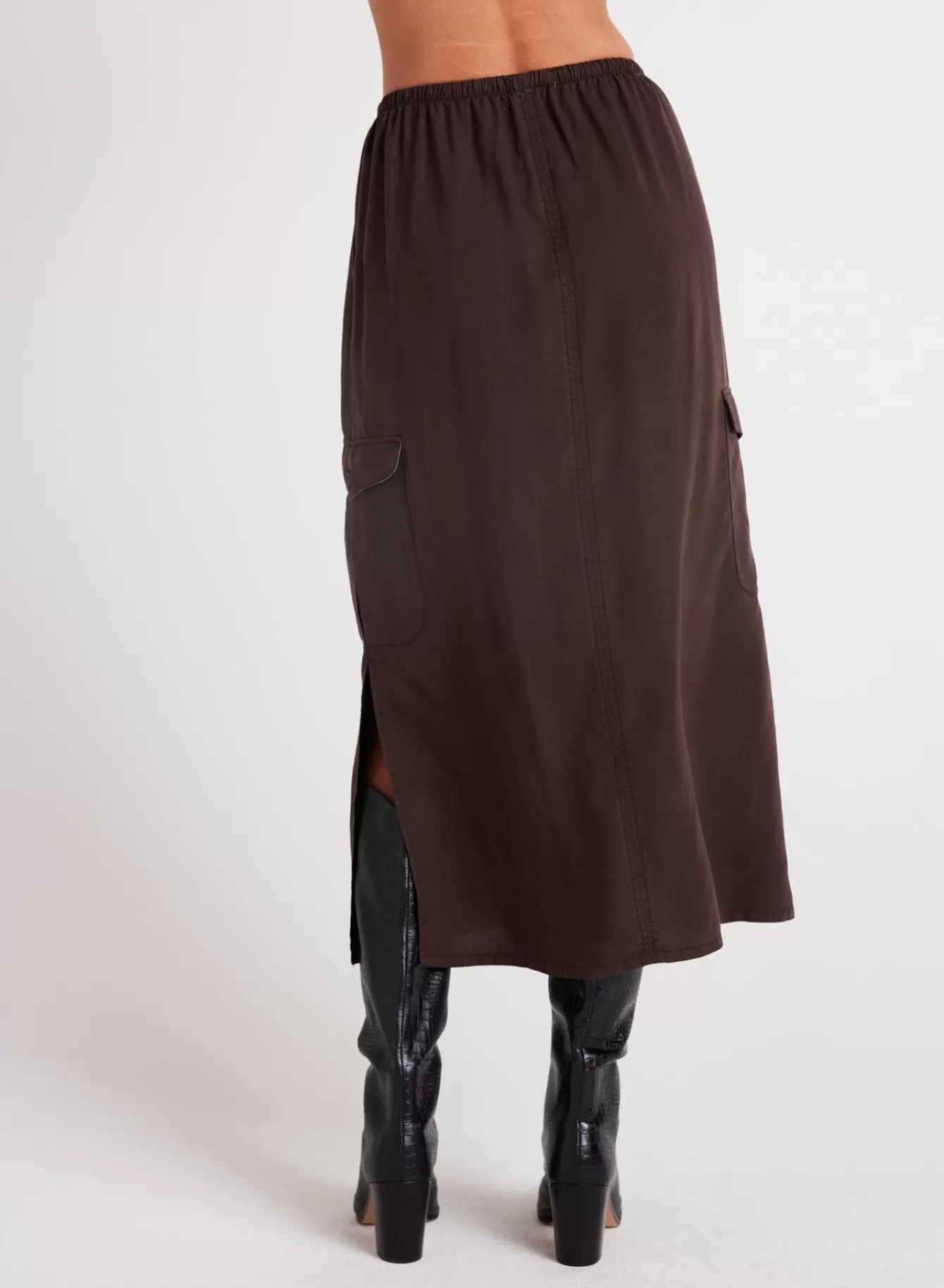 Bella Dahl Essentials Bottoms-Cargo Midi Skirt - Chestnut Brown