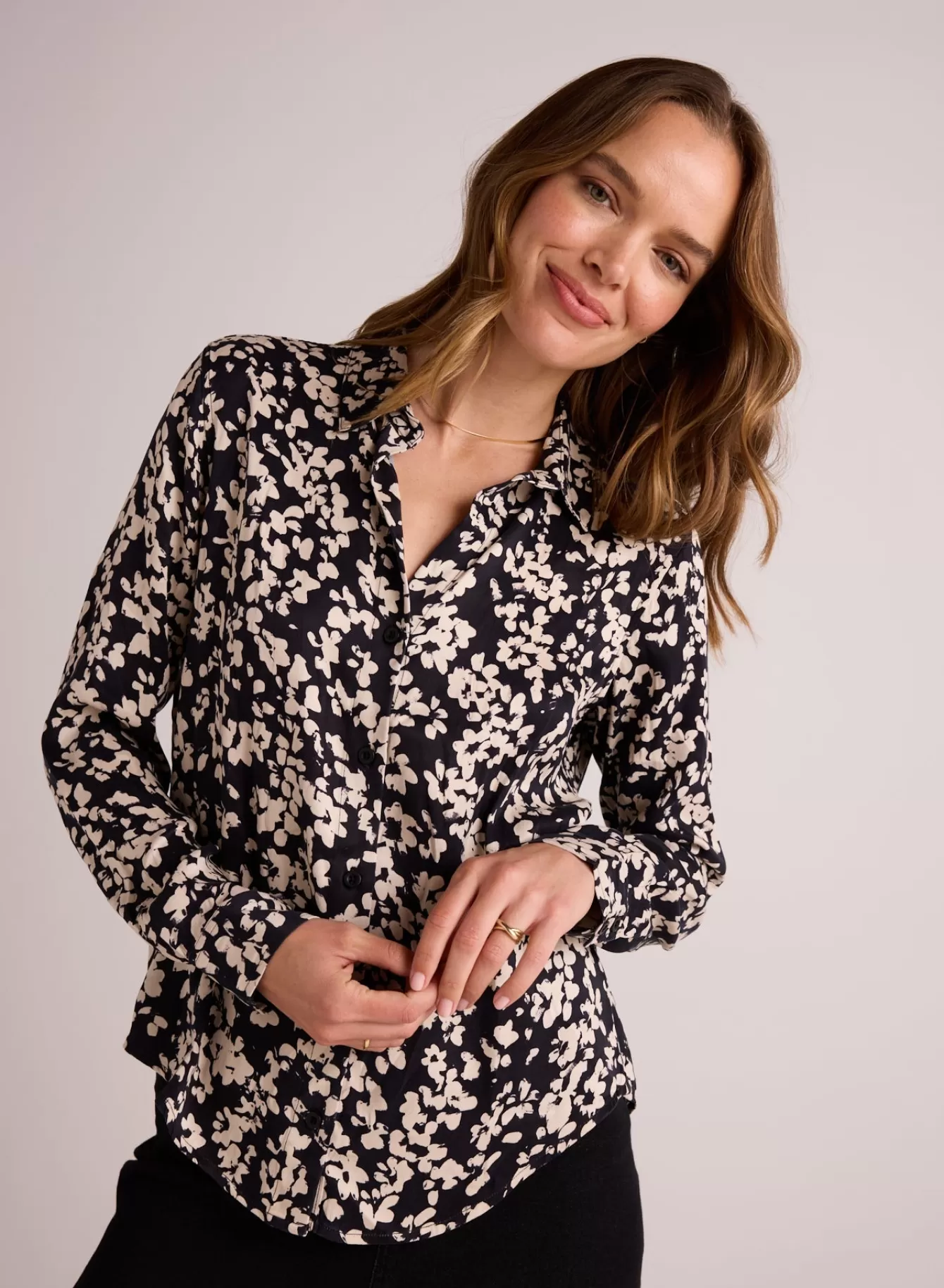 Bella Dahl Long Sleeve-Clean Shirt - Ditsy Floral Print