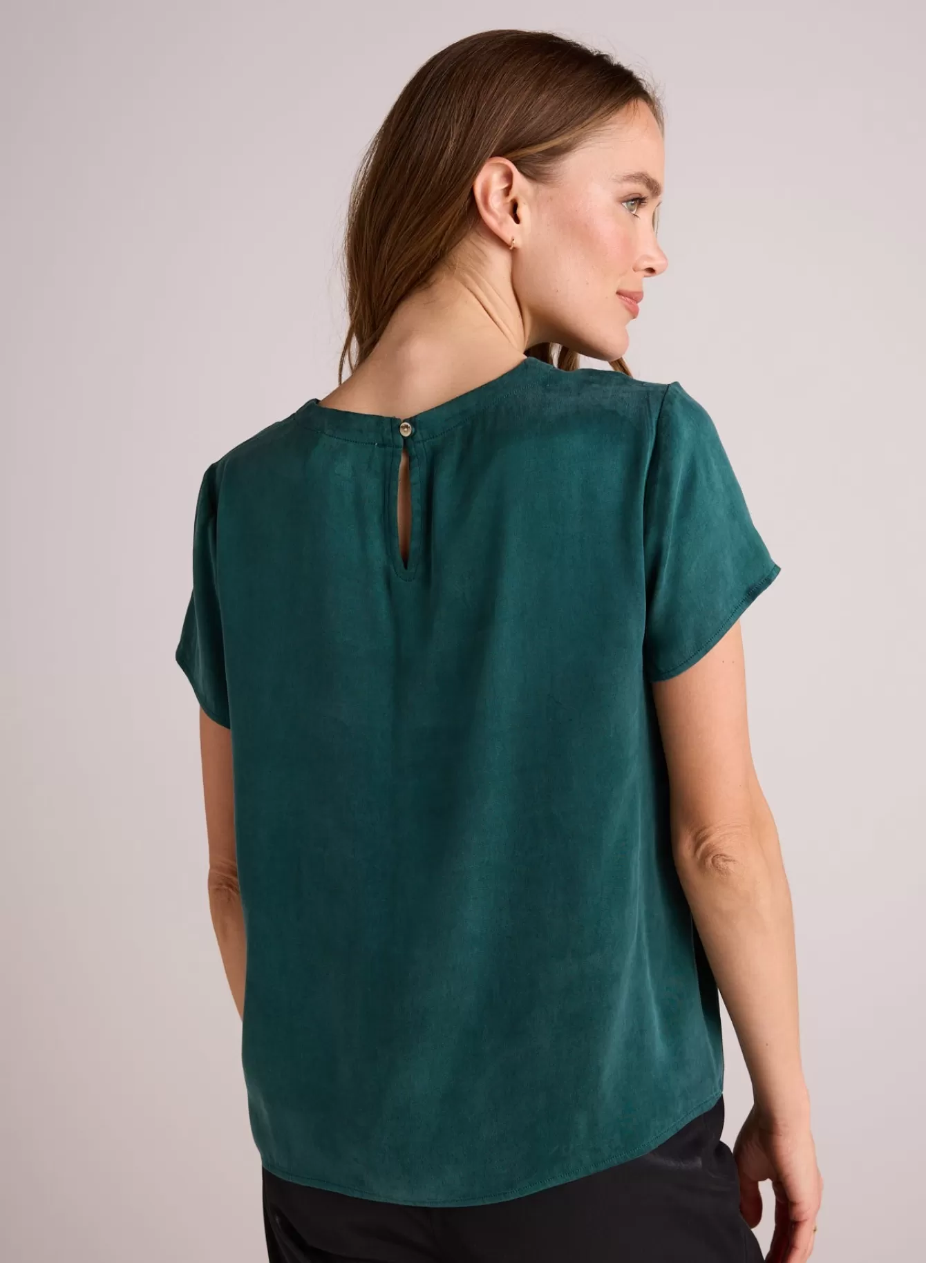 Bella Dahl Short Sleeve-Crew Neck Tee - Hunter Pine