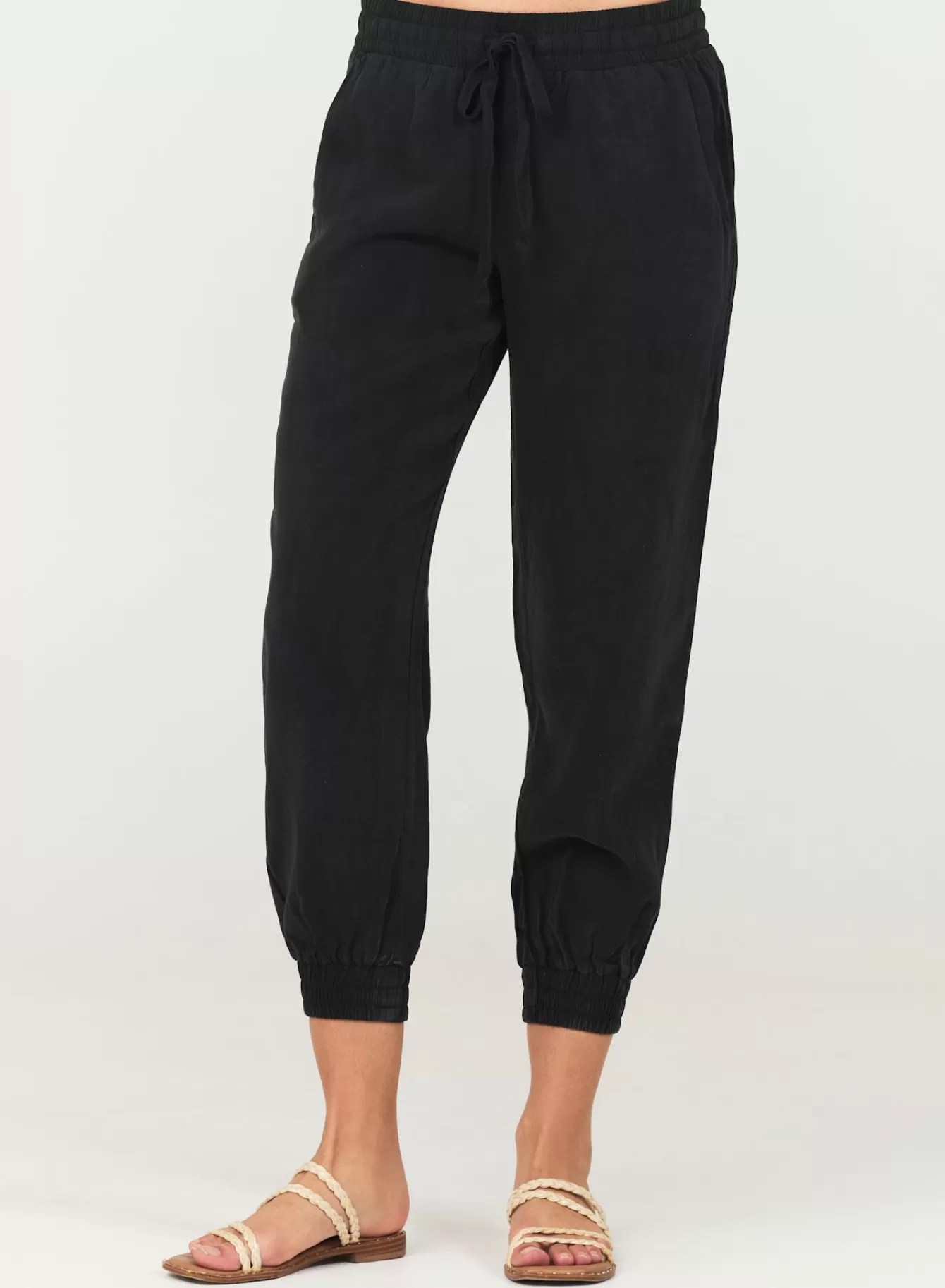 Bella Dahl Joggers-Easy Drawstring Jogger - Vintage Black