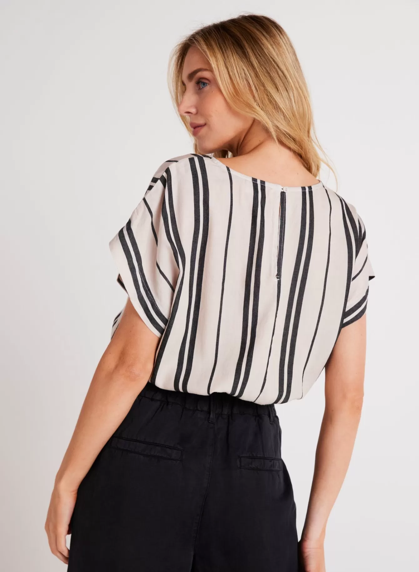 Bella Dahl Short Sleeve-Elastic Waist Blouse - Soft Ecru