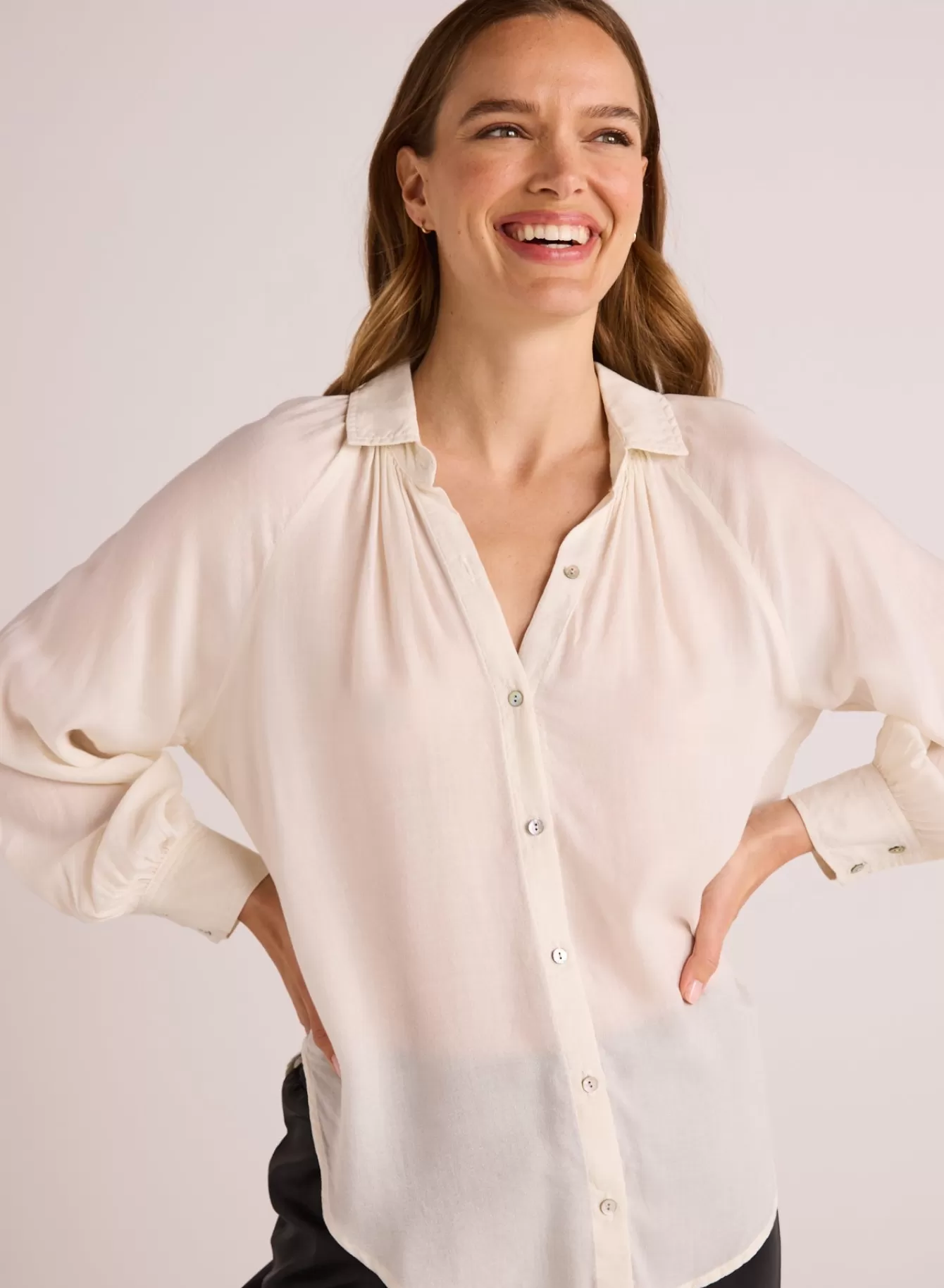 Bella Dahl Long Sleeve-Flowy Raglan Sleeve Shirt - Ivory Pearl