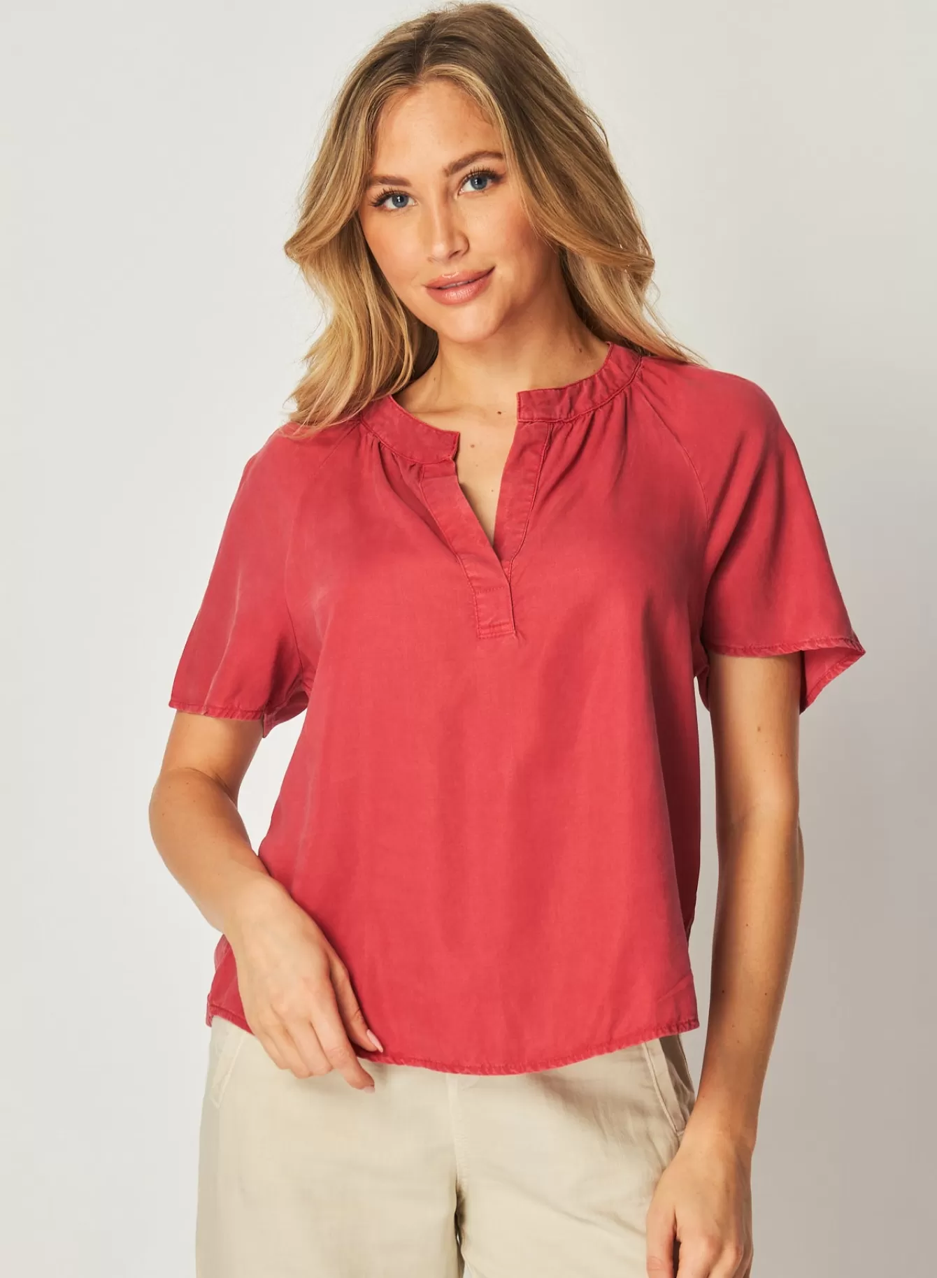 Bella Dahl Short Sleeve-Flowy Short Sleeve Pullover - Riviera Red