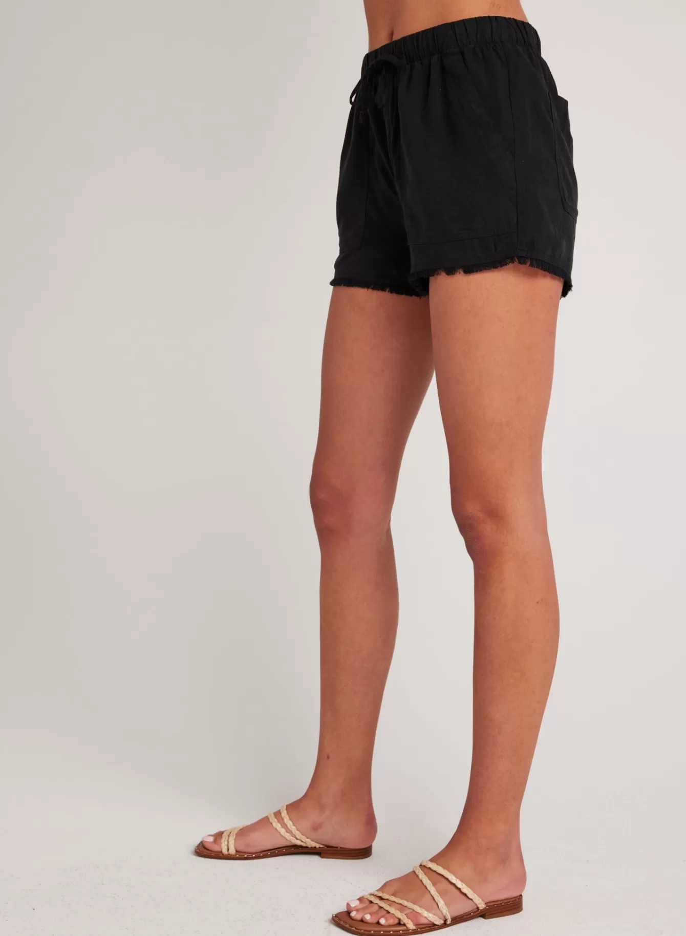Bella Dahl Essentials Bottoms-Frayed Hem Pocket Short - Vintage Black
