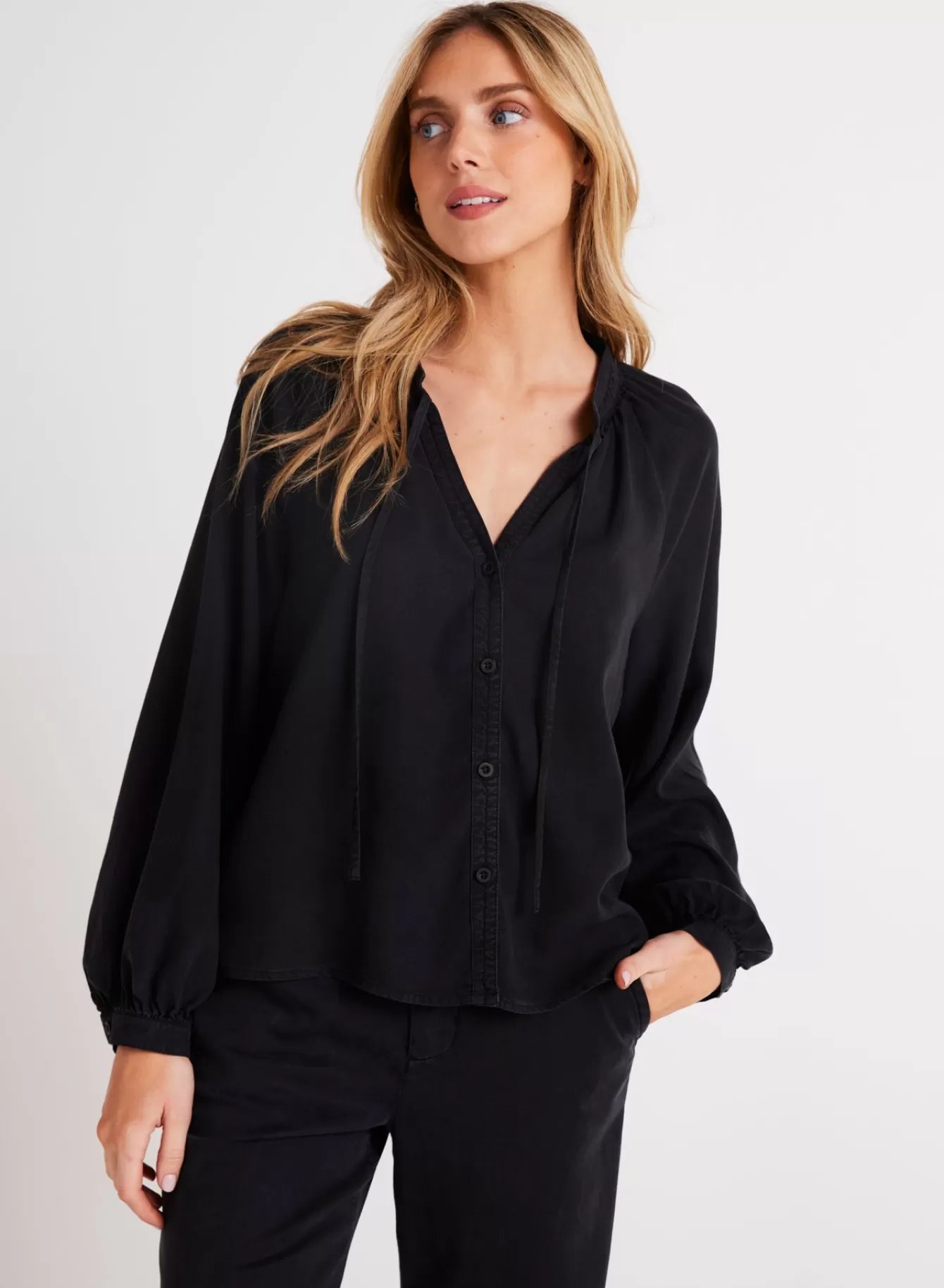 Bella Dahl Long Sleeve-Full Sleeve Raglan Button Down - Vintage Black