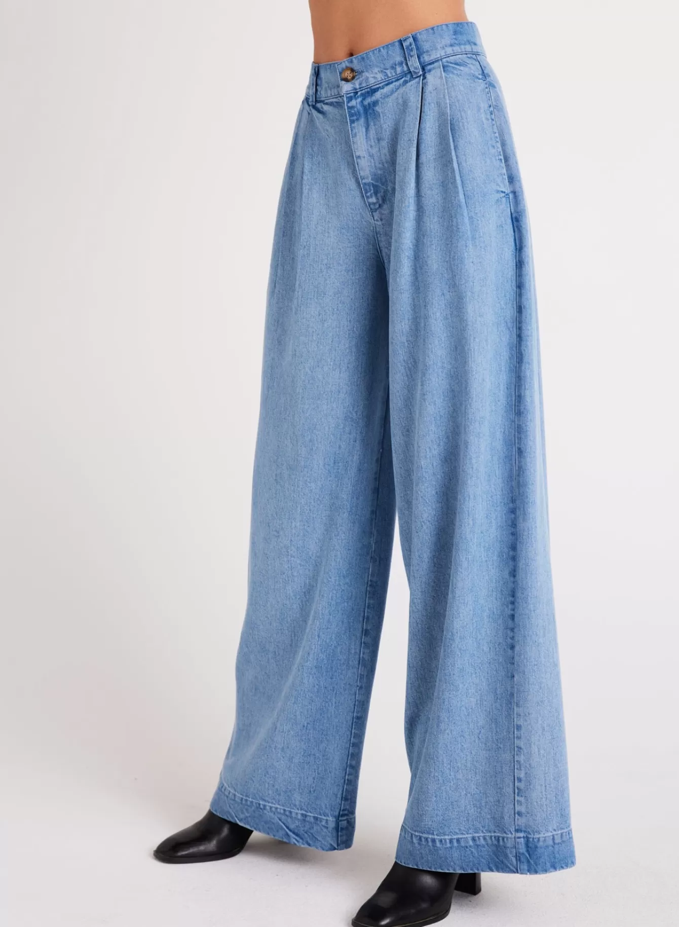 Bella Dahl Pants-Greta Pleated Wide Leg Trouser - Vintage Horizon Wash