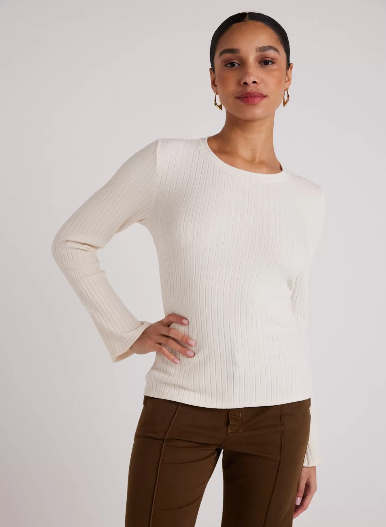 Bella Dahl Long Sleeve-Long Bell Sleeve Rib Crew Tee - Winter White