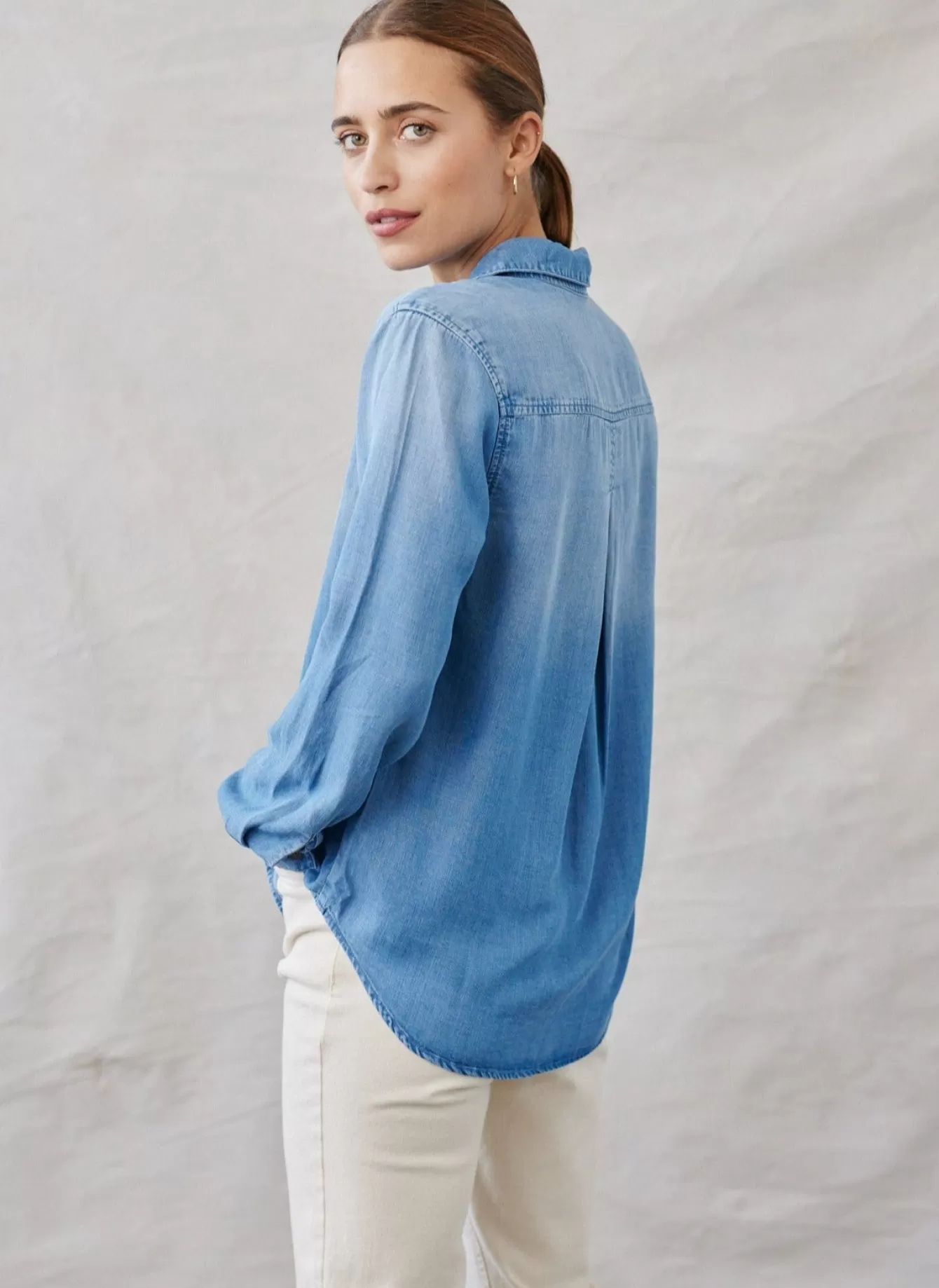 Bella Dahl Essentials Tops-Long Sleeve Classic Button Down - Medium Ombre Wash