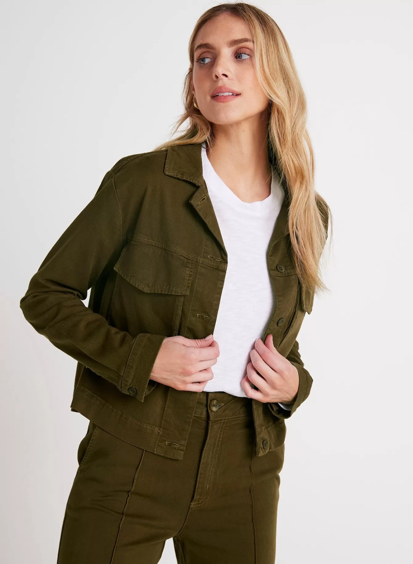 Bella Dahl Outerwear-Madison Flap Pocket Jacket - Olive Spice