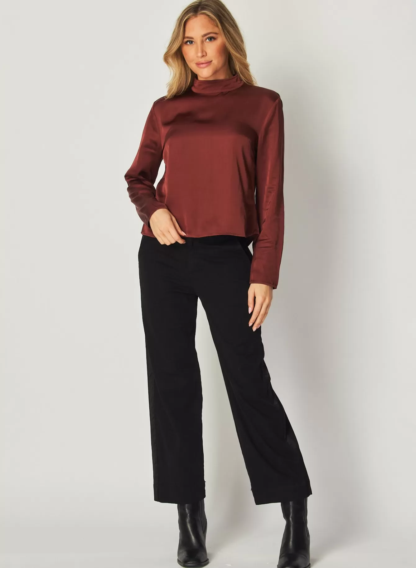 Bella Dahl Long Sleeve-Mock Neck Button Back Top - Brandy Wine