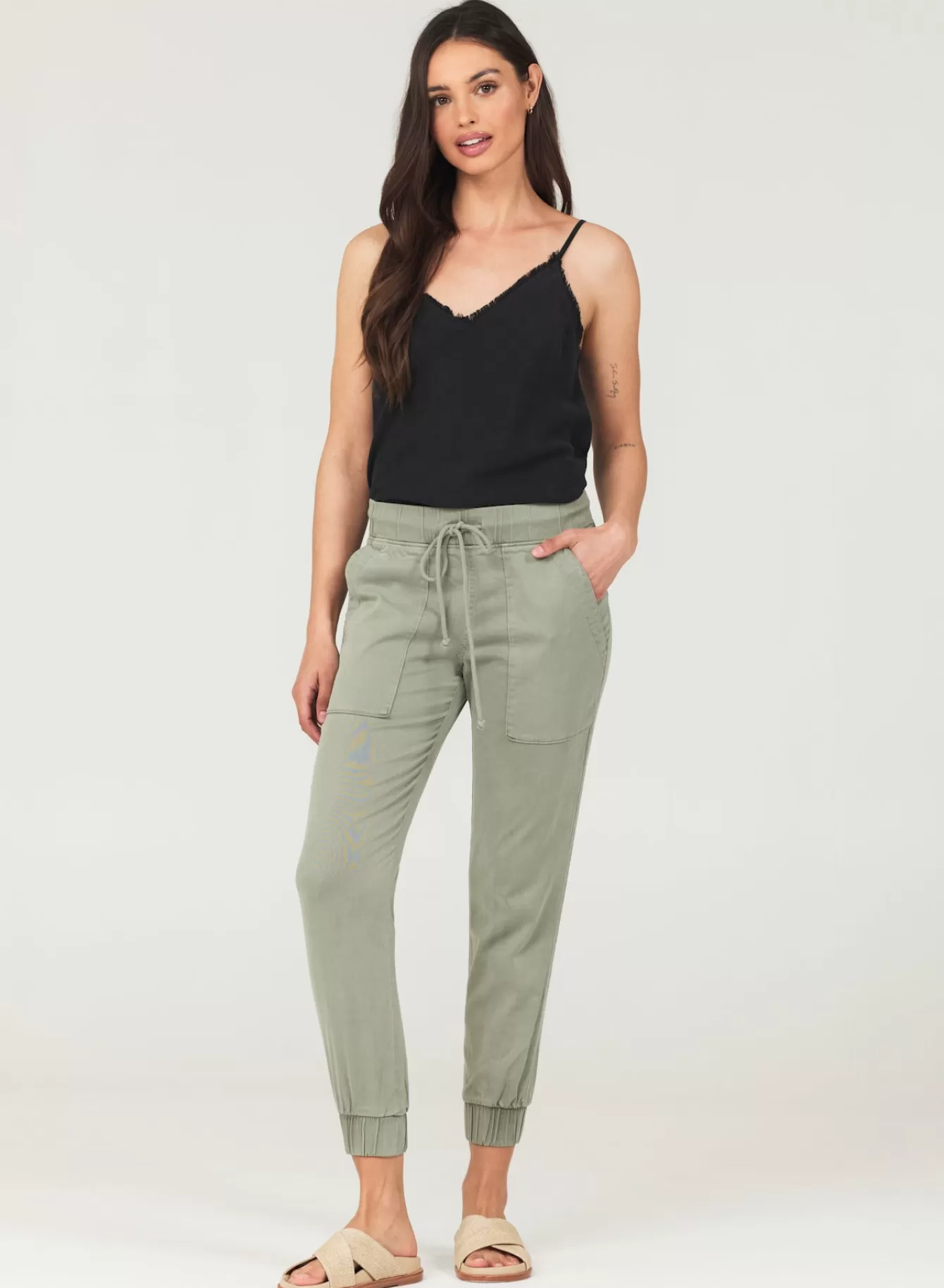 Bella Dahl Essentials Bottoms-Pocket Jogger - Soft Army