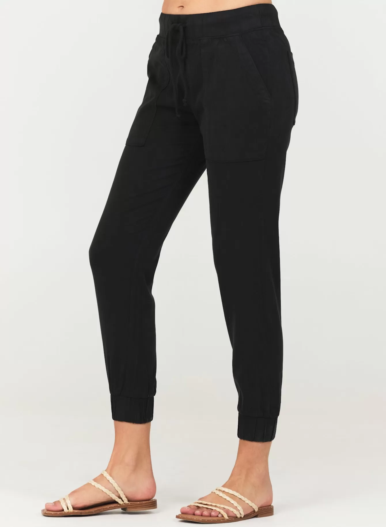 Bella Dahl Essentials Bottoms-Pocket Jogger - Vintage Black