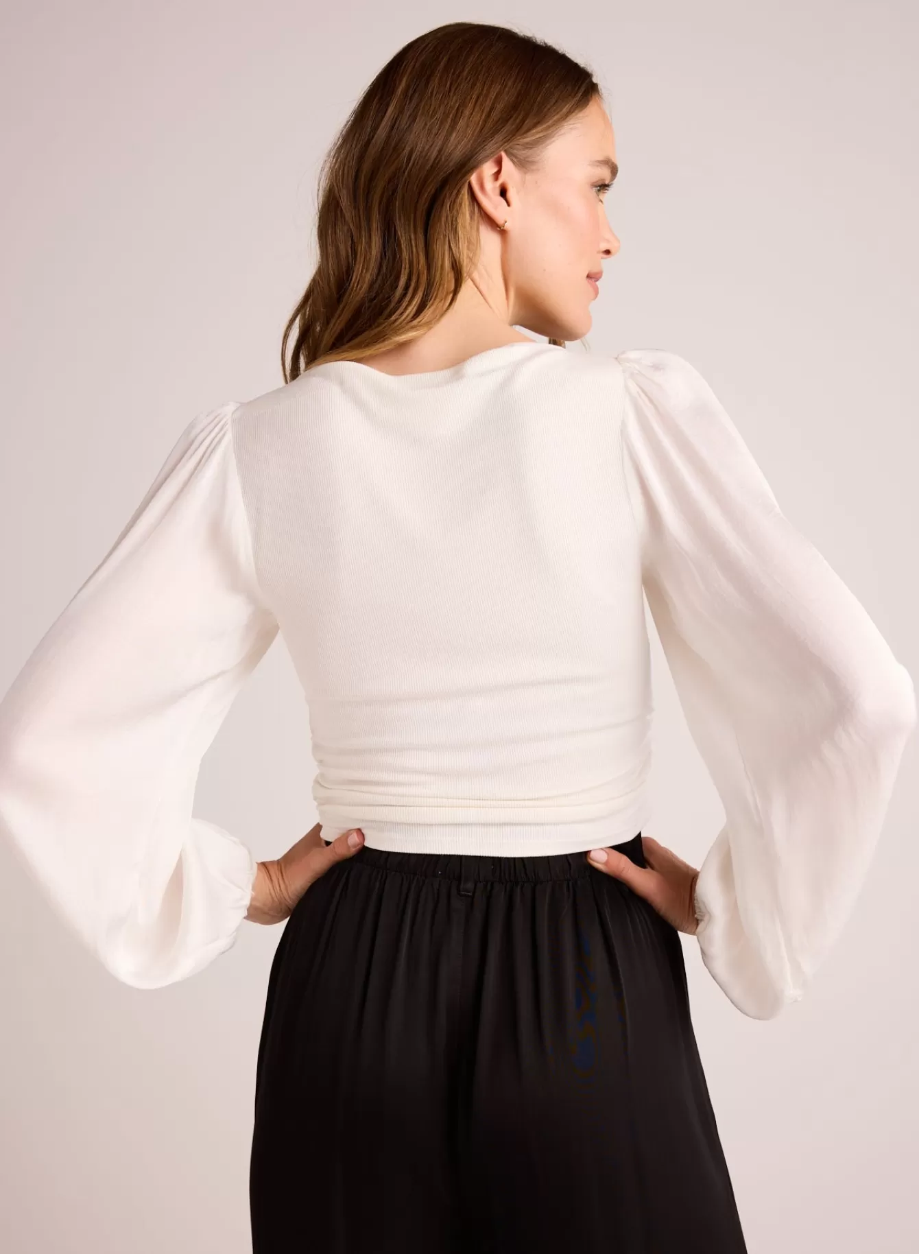 Bella Dahl Long Sleeve-Ruched Waist Flowy Sleeve Top - Winter White