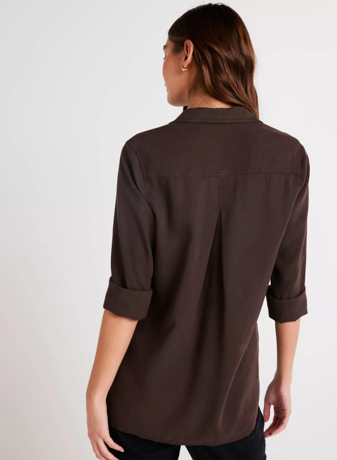 Bella Dahl Essentials Tops-Shirt Tail Button Down - Chestnut Brown