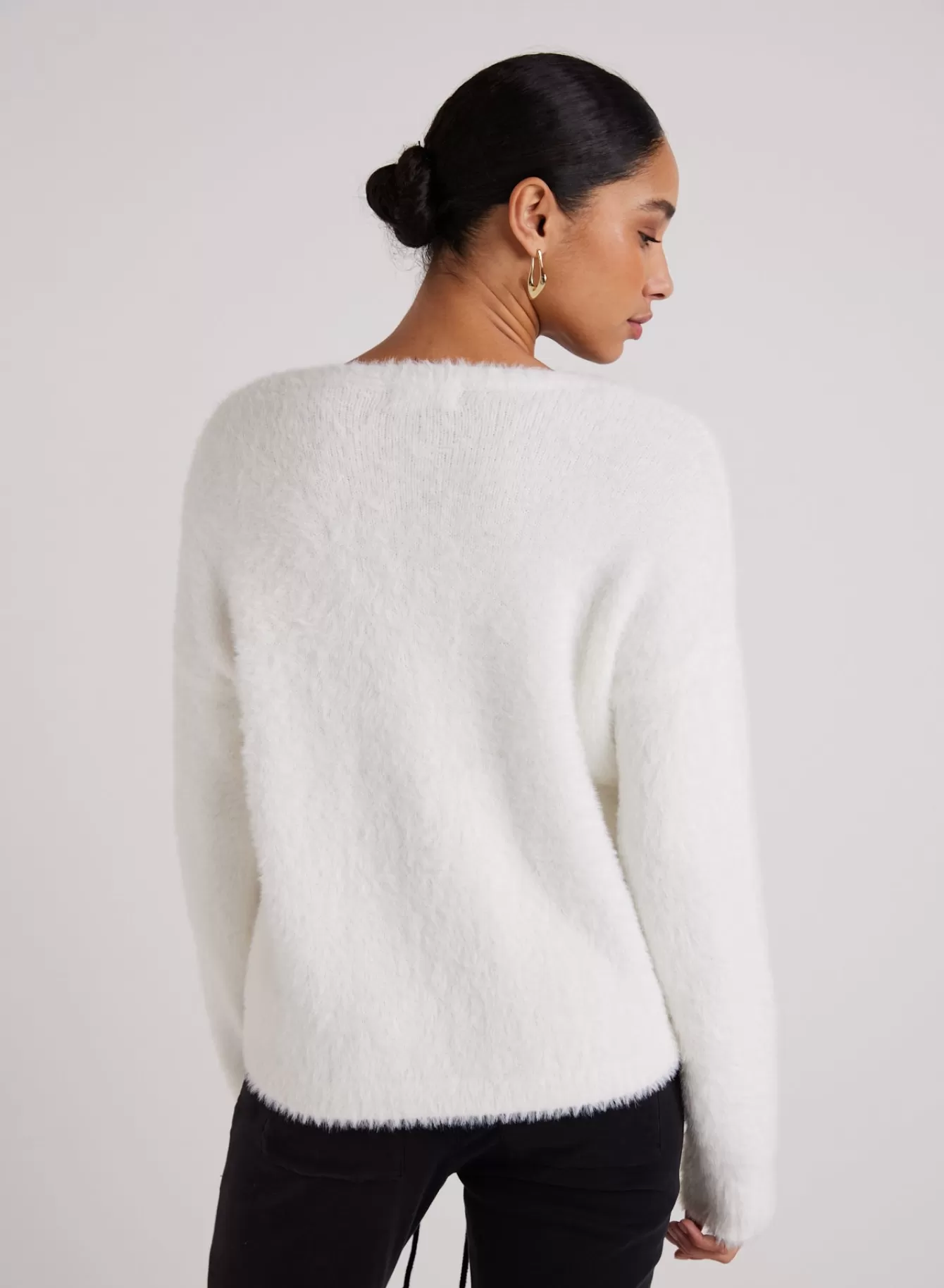 Bella Dahl Seasonal Essentials-Slouchy V-Neck Sweater - Winter White