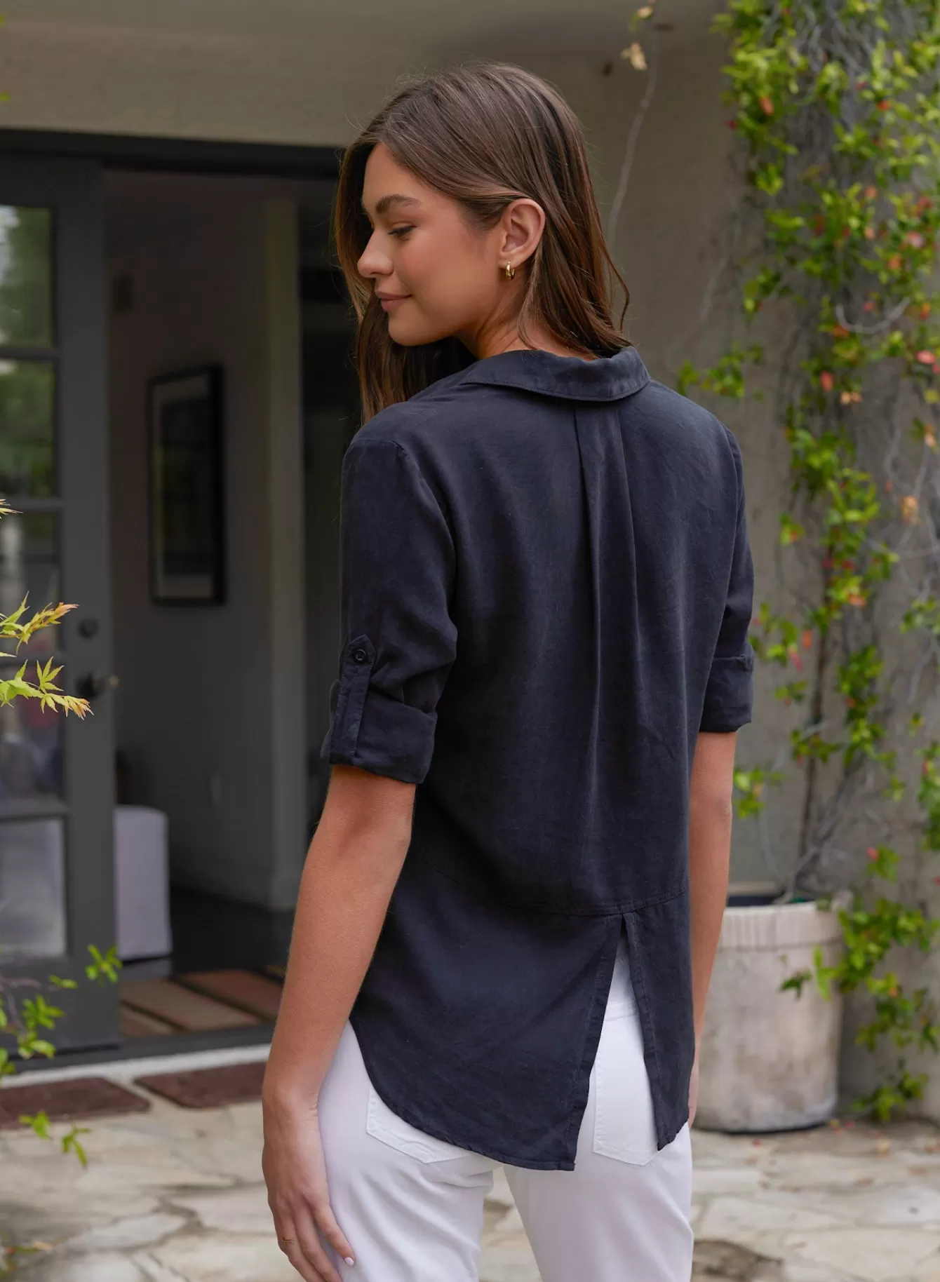 Bella Dahl Essentials Tops-Split Back Button Down - Vintage Black