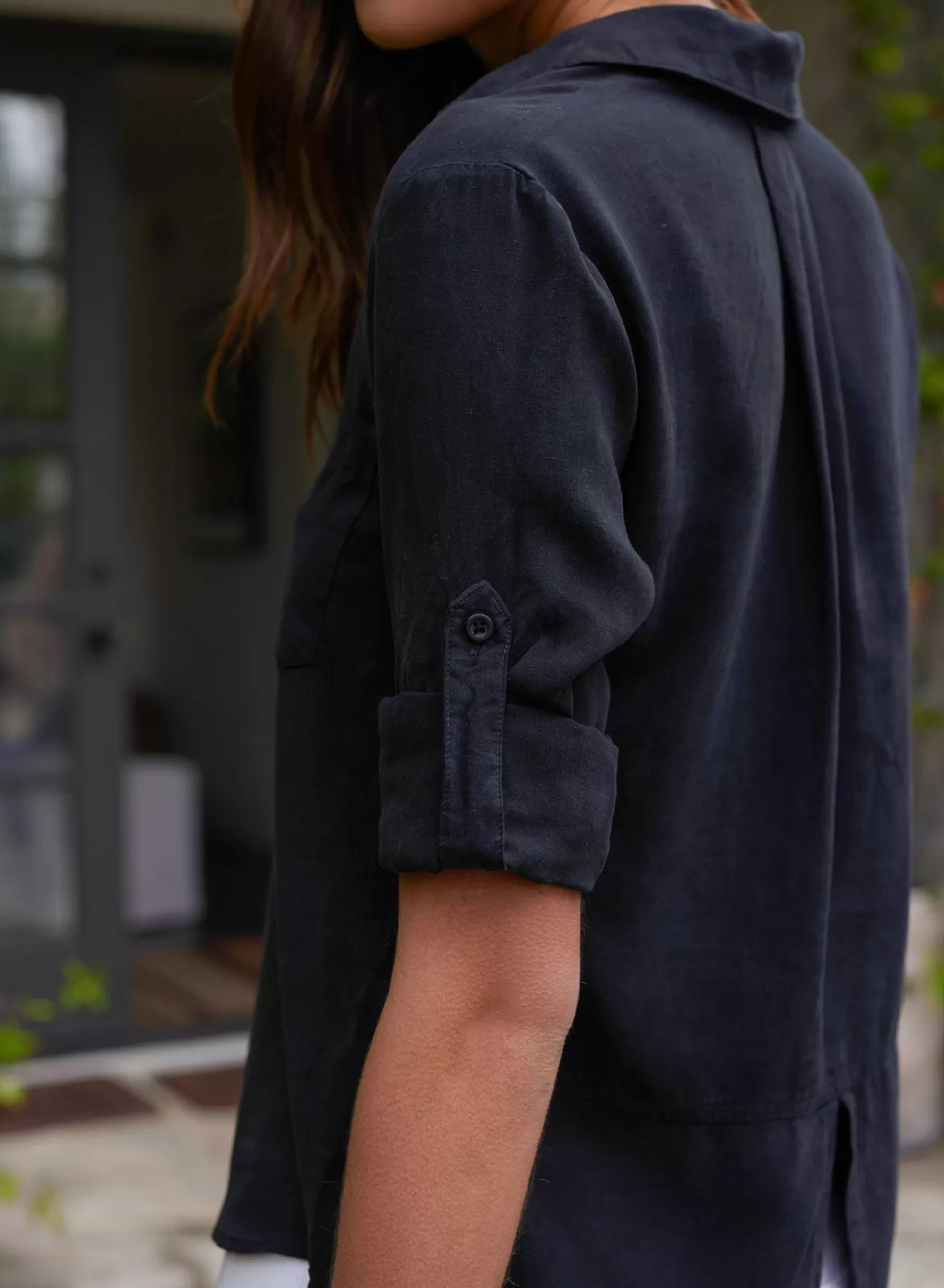 Bella Dahl Essentials Tops-Split Back Button Down - Vintage Black