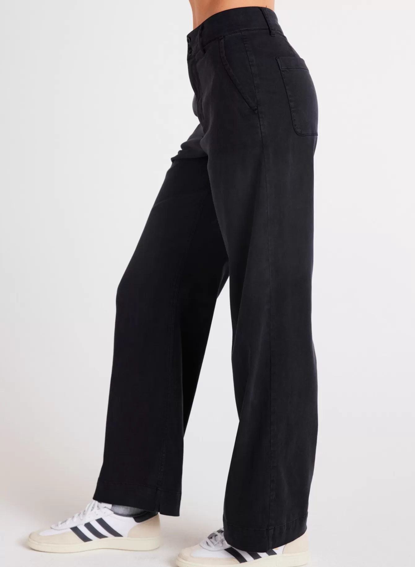 Bella Dahl Essentials Bottoms-Sydney Wide Leg Pant - Vintage Black