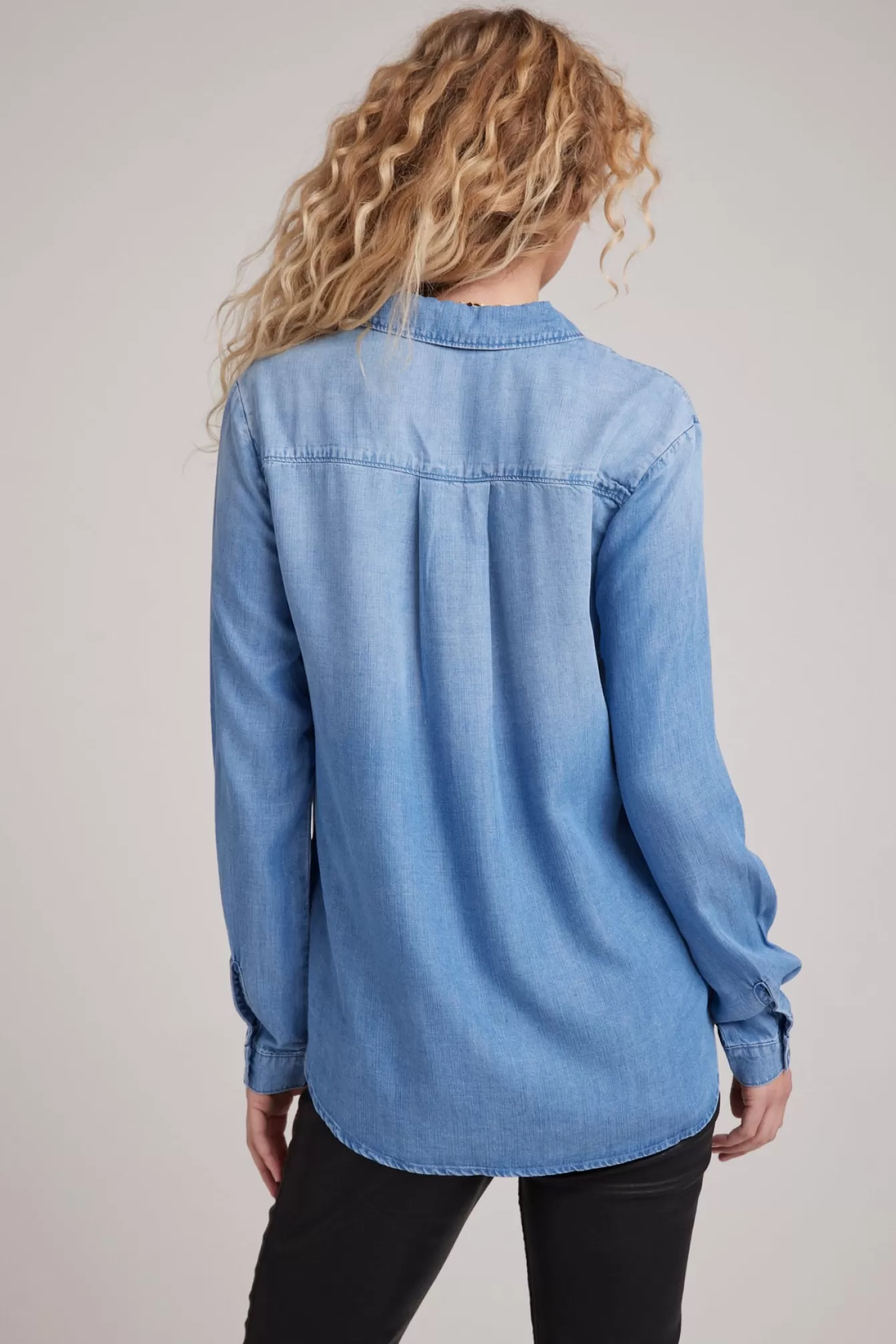 Bella Dahl Essentials Tops-Two Pocket Classic Button Down - Medium Ombre Wash